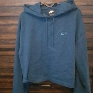 NWOT Womens cropped Nike hoodie